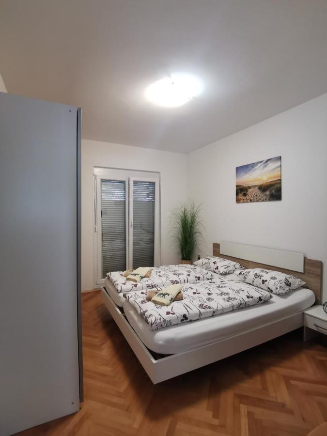 בפורטורוז Apartmaji Vila Antonia מראה חיצוני תמונה